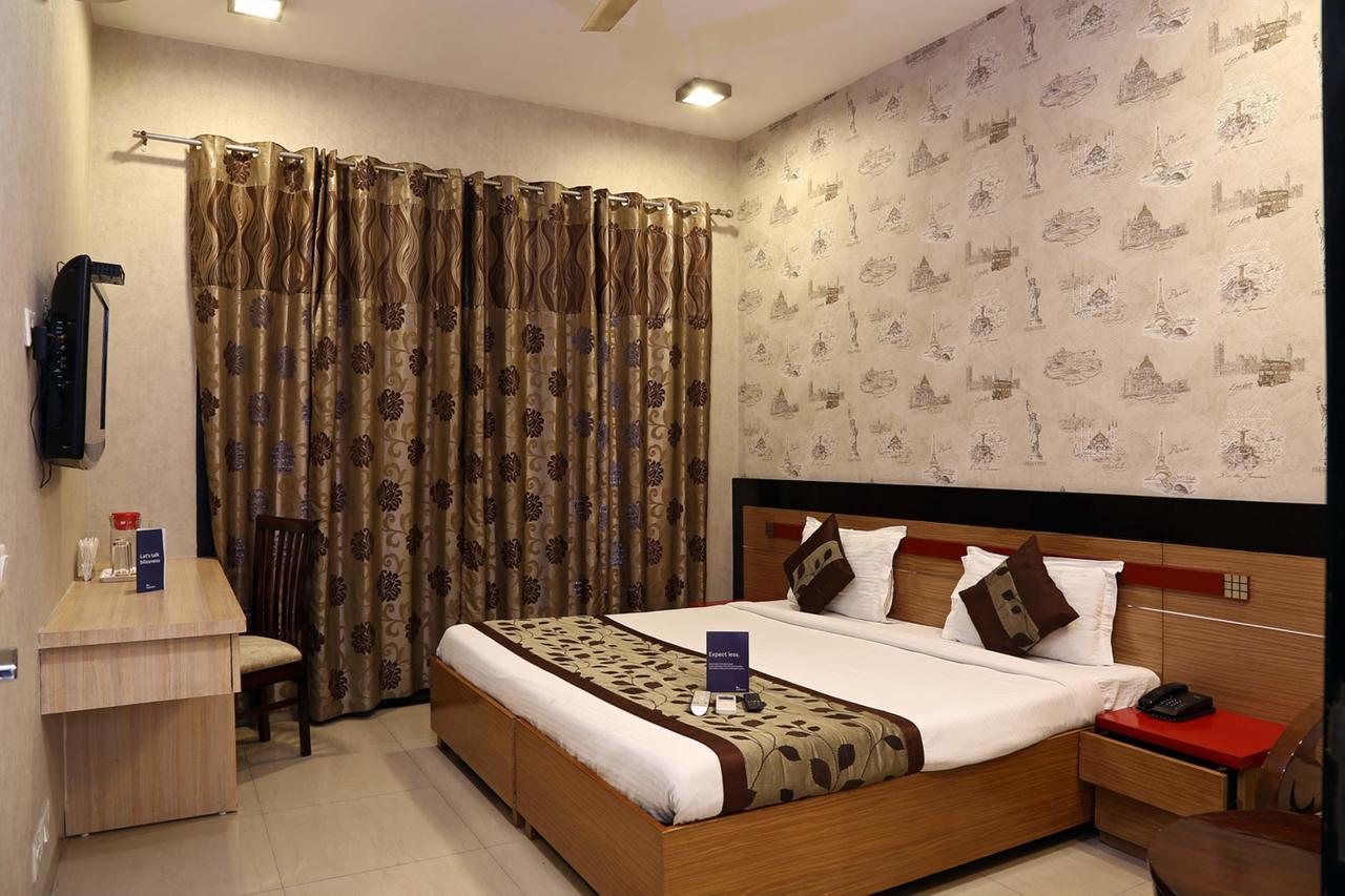 Fabhotel Signature Cyber Park Delhi  Eksteriør bilde