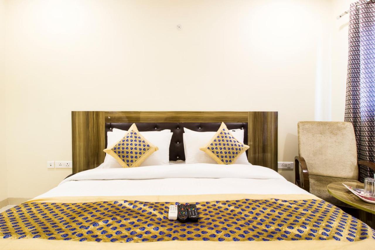 Fabhotel Signature Cyber Park Delhi  Eksteriør bilde