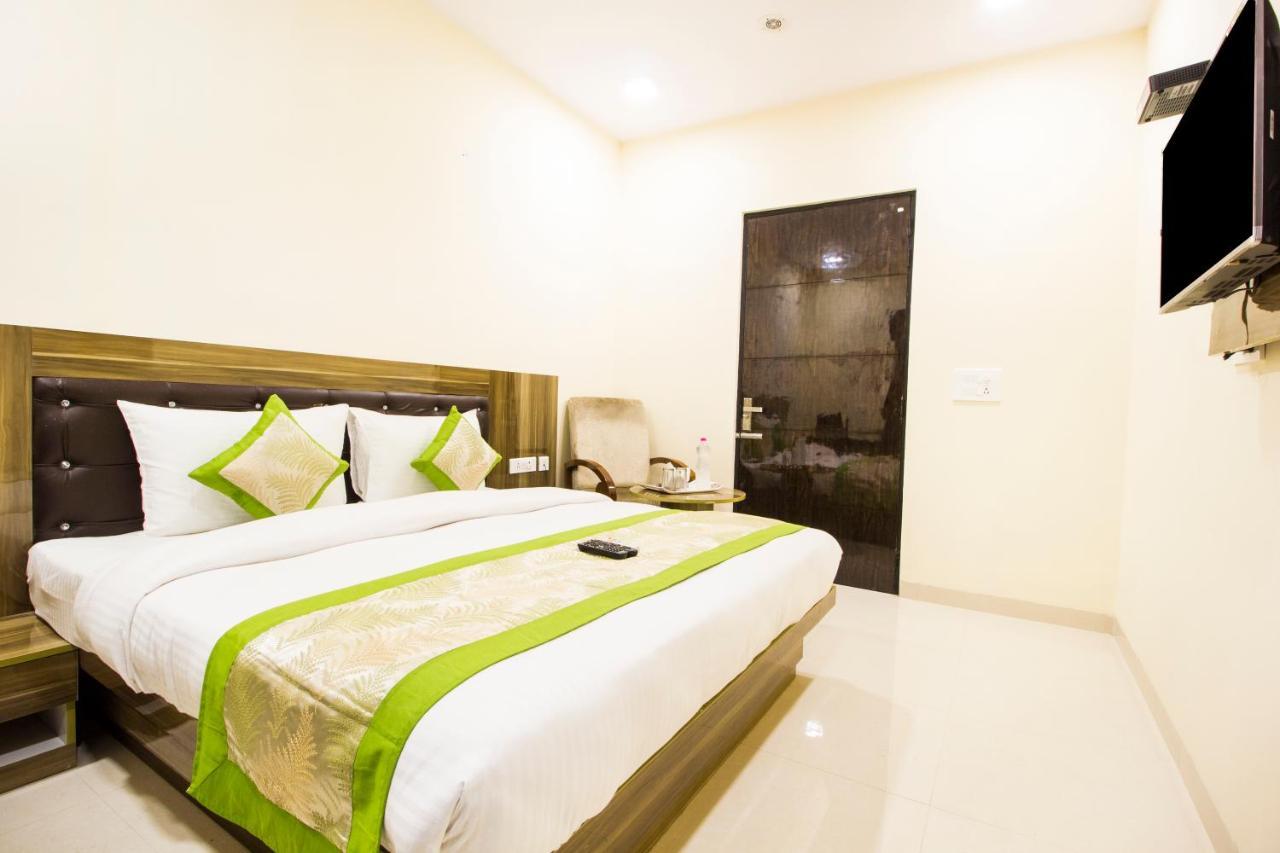 Fabhotel Signature Cyber Park Delhi  Eksteriør bilde