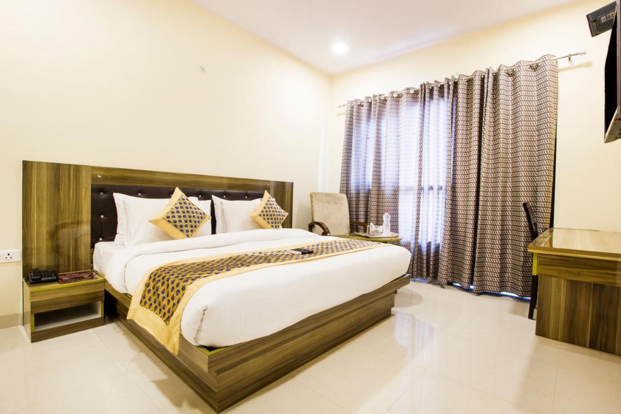 Fabhotel Signature Cyber Park Delhi  Eksteriør bilde